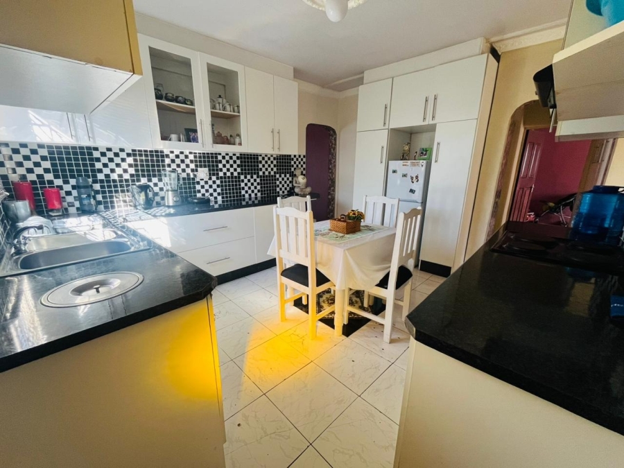 3 Bedroom Property for Sale in Scenery Park Eastern Cape